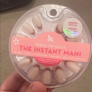 Olive & June Medium Plaid Fall French Press-On Nails